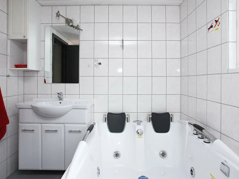 Quaint Holiday Home in Farsø With Indoor Whirlpool