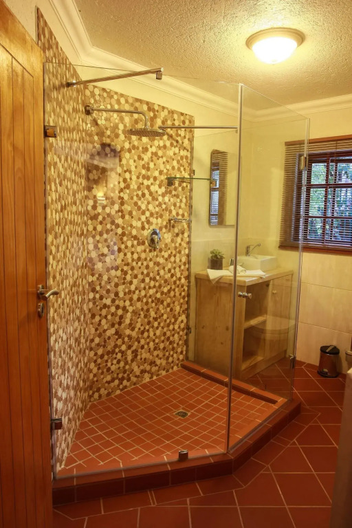 Woodlands Guest House