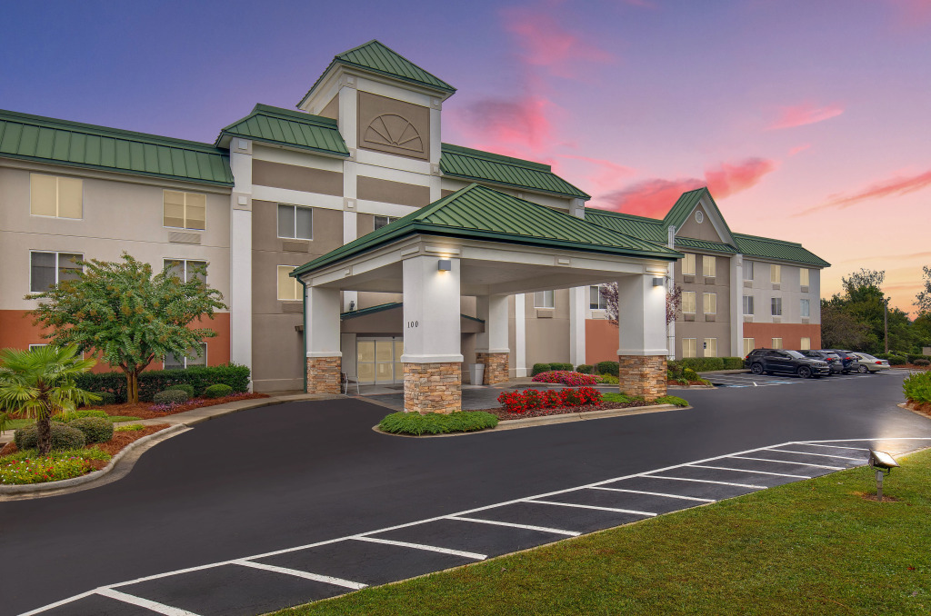 Holiday Inn Express & Suites Kings Mountain - Shelby Area by IHG