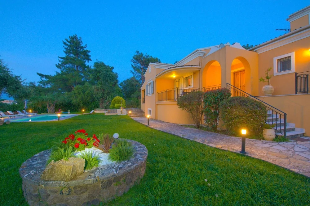 Villa Spyrelia in Dassia
