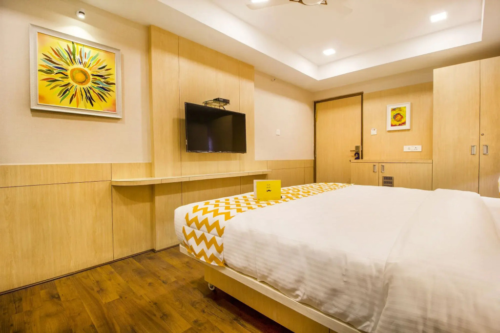 FabHotel K-Sqaure Koyambedu