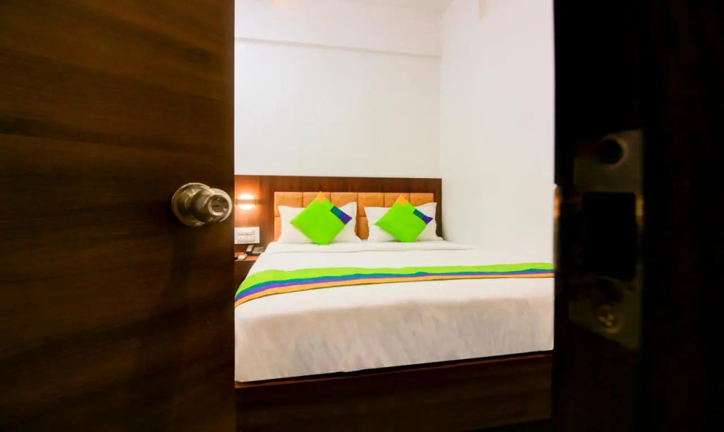 Treebo Arvind Residency