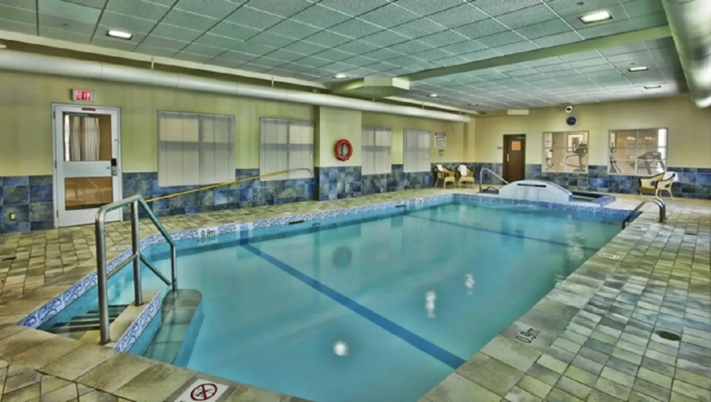 Humphry Inn and Suites