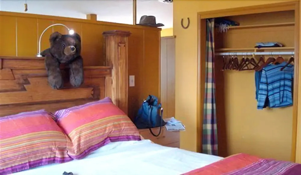 Zenyard Guest House