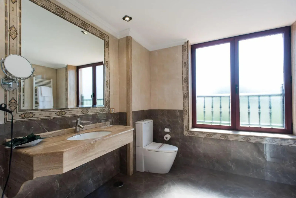 Apartamentos Spa Villa Pasiega
