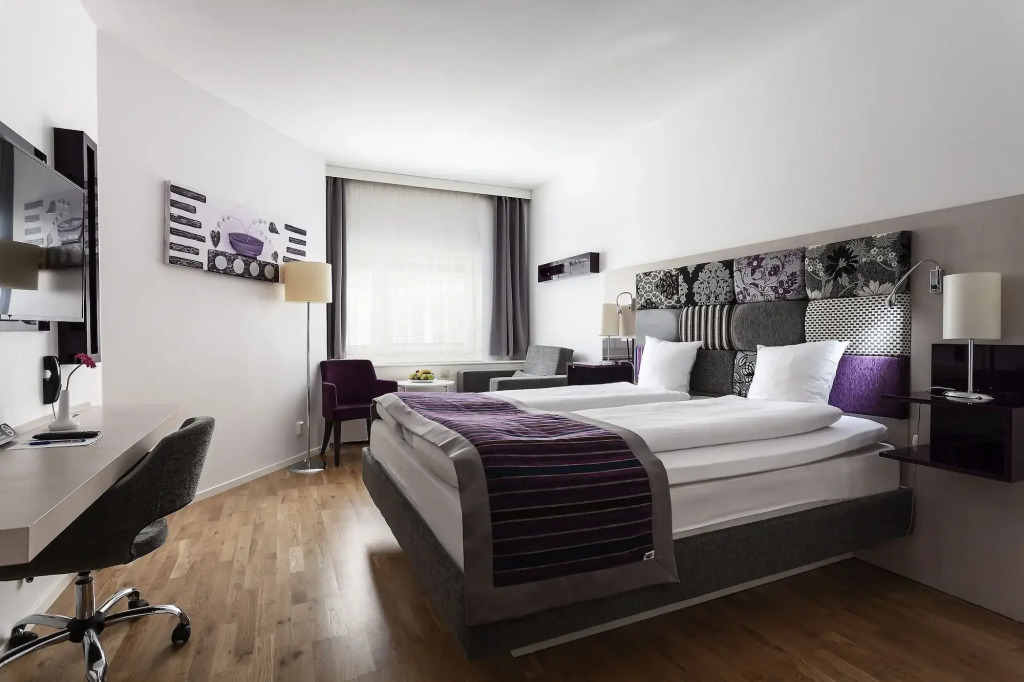 Solna Park & Hotel