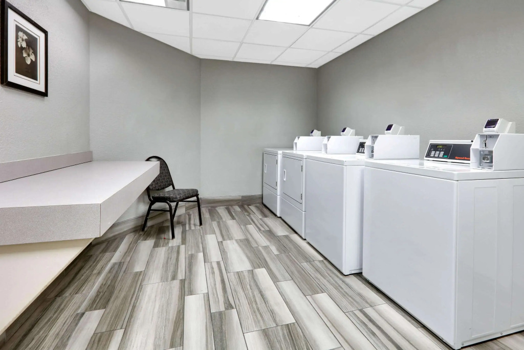 La Quinta by Wyndham Dallas North Central