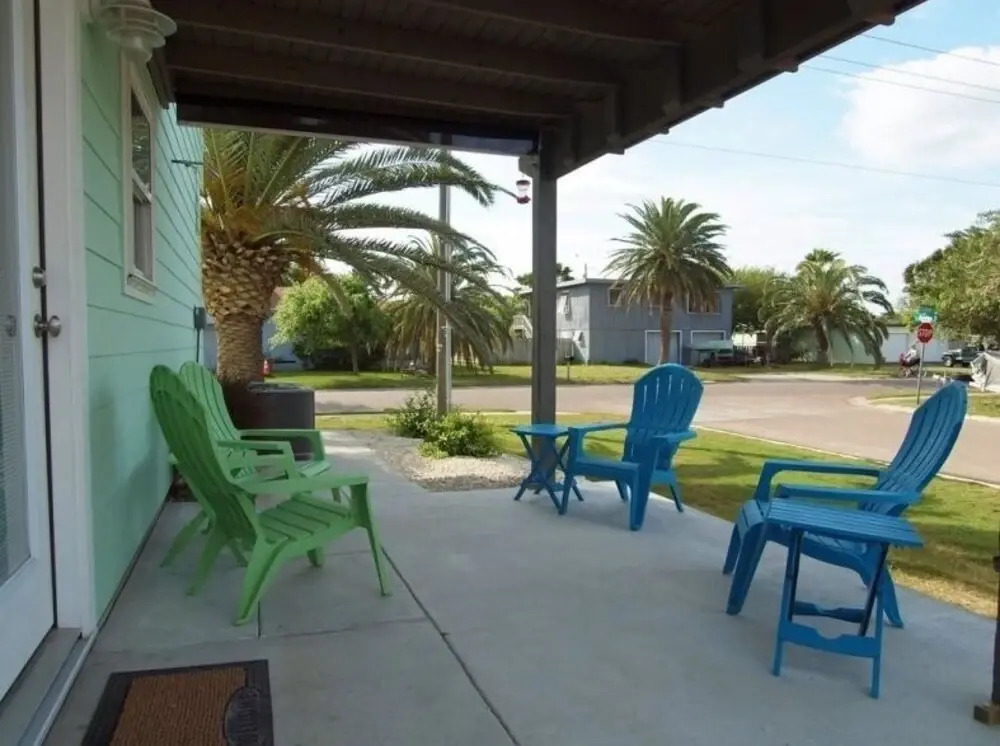 318 S Station #3 4 Bedrooms 2.5 Bathrooms Home
