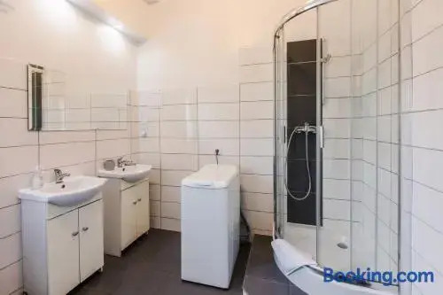 Apartament Grota