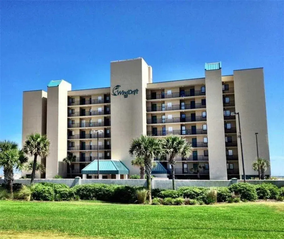 Wind Drift 208 - 2 Br condo by RedAwning