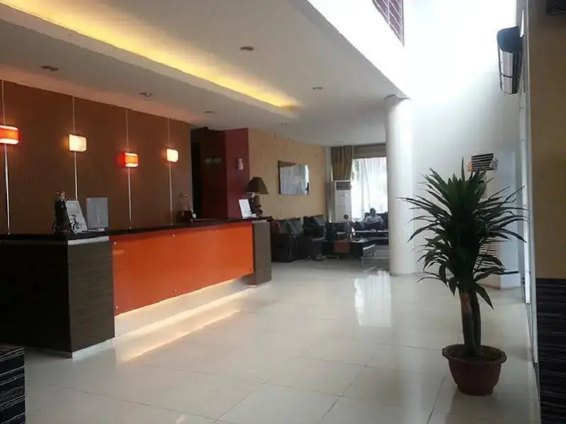 Zuzu Serpong