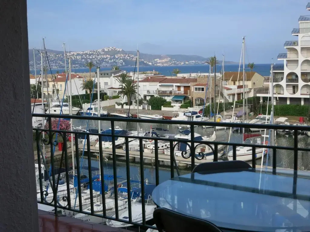Port 27