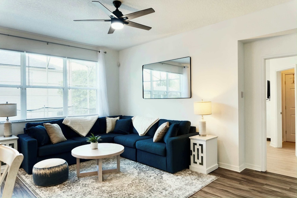 Kodas Retreat Home for 11