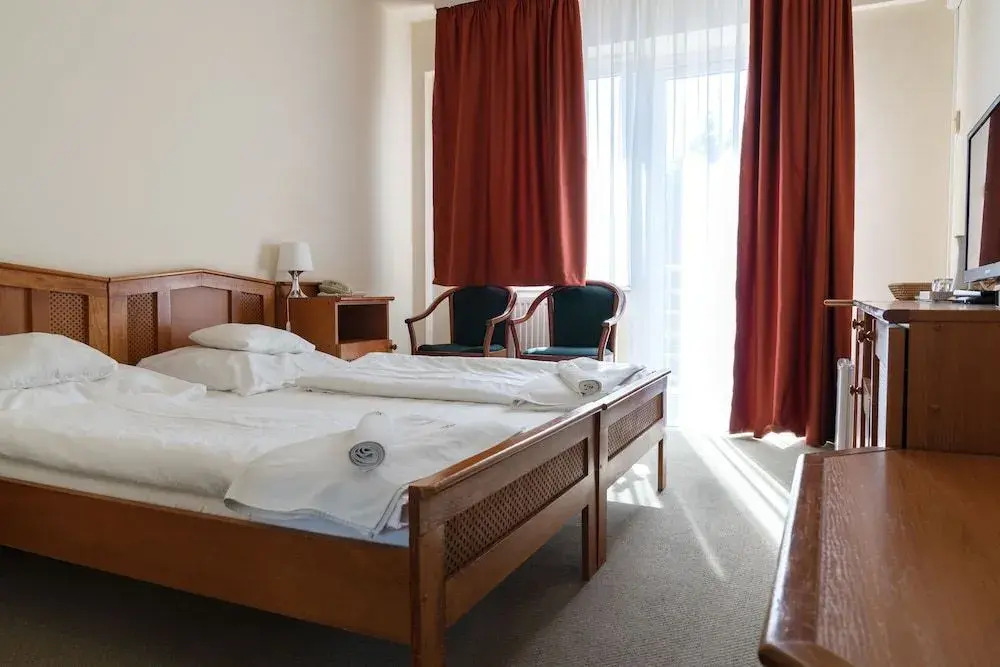 Well Hotel