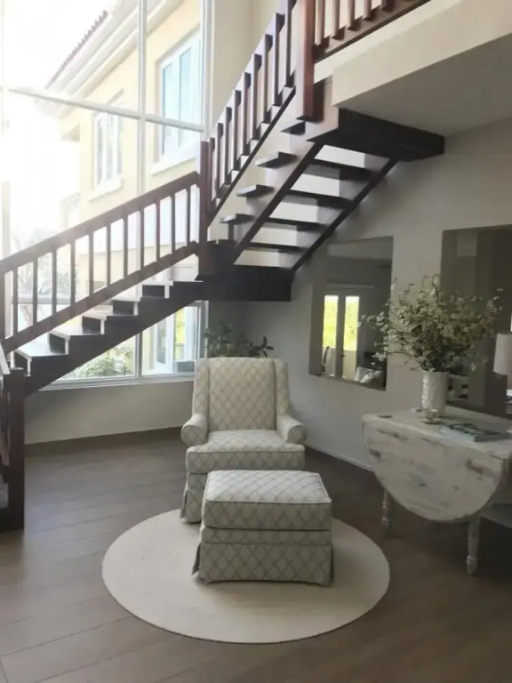 Luxury Home Spectacular Ocean Views Sensational Decor w Generator Sc53