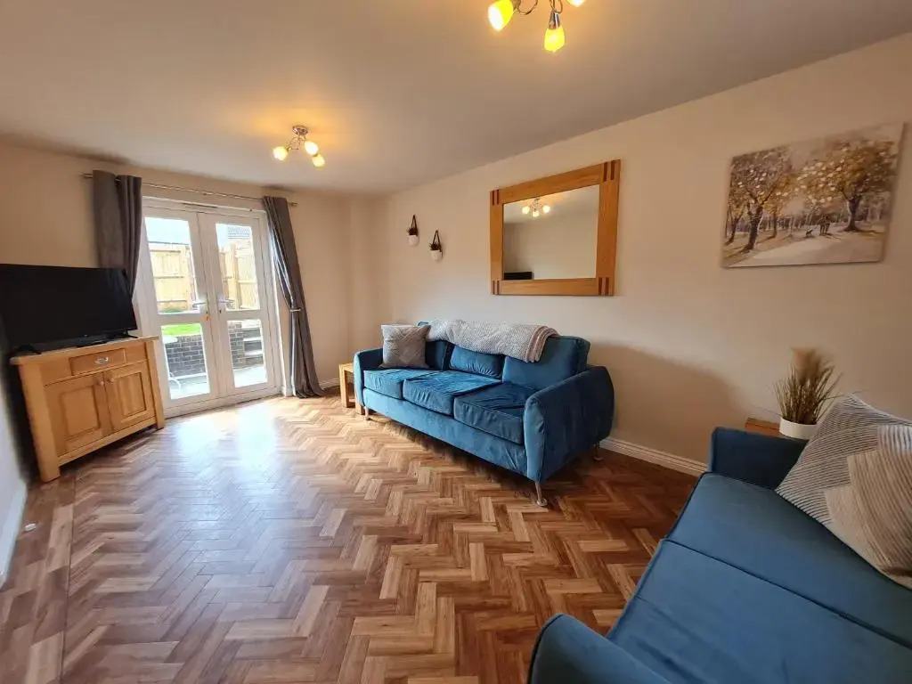 RARE FIND 3BR Detached with Garage Bike Park Wales & Brecon Beacons