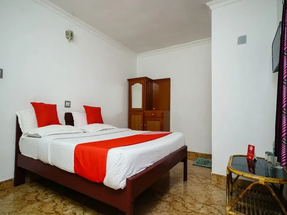 OYO 10641 Hotel Misty Hills