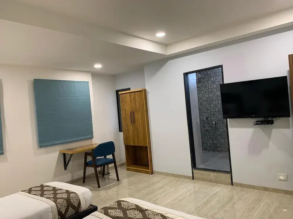 Pam Inn Hotel Vadodara