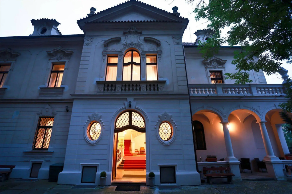 Hotel U Svatého Jana