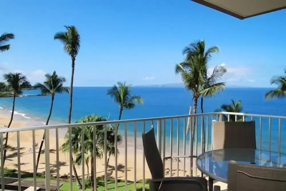 Kamaole Nalu, #604^ 2 Bedroom Condo by RedAwning