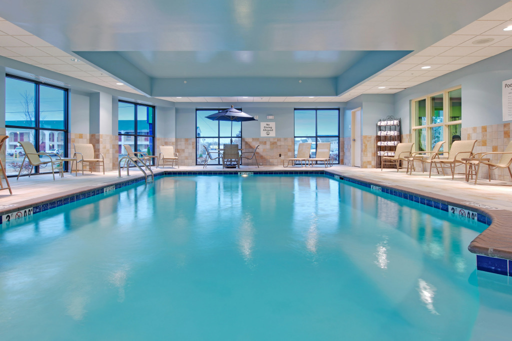 Holiday Inn Express & Suites Covington by IHG