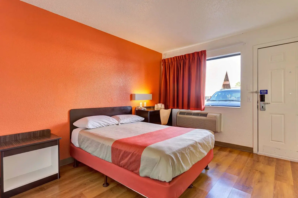 Motel 6 Santa Rosa - South
