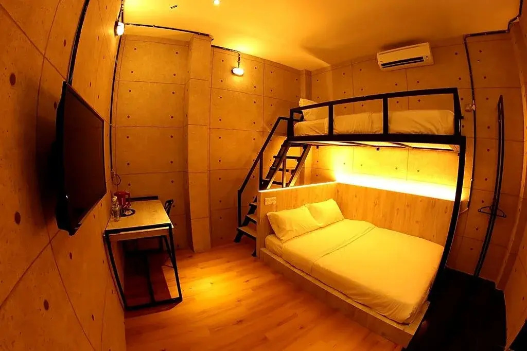 Merge Summit Boutique Hotel
