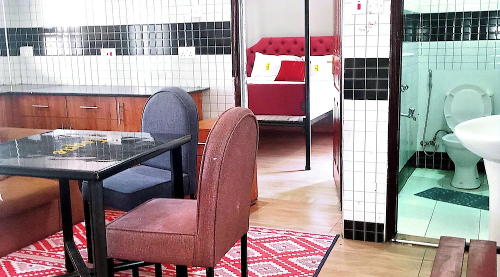 Toque & GN Hotel