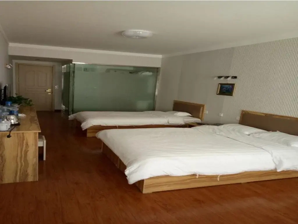 Donghao Business Hotel