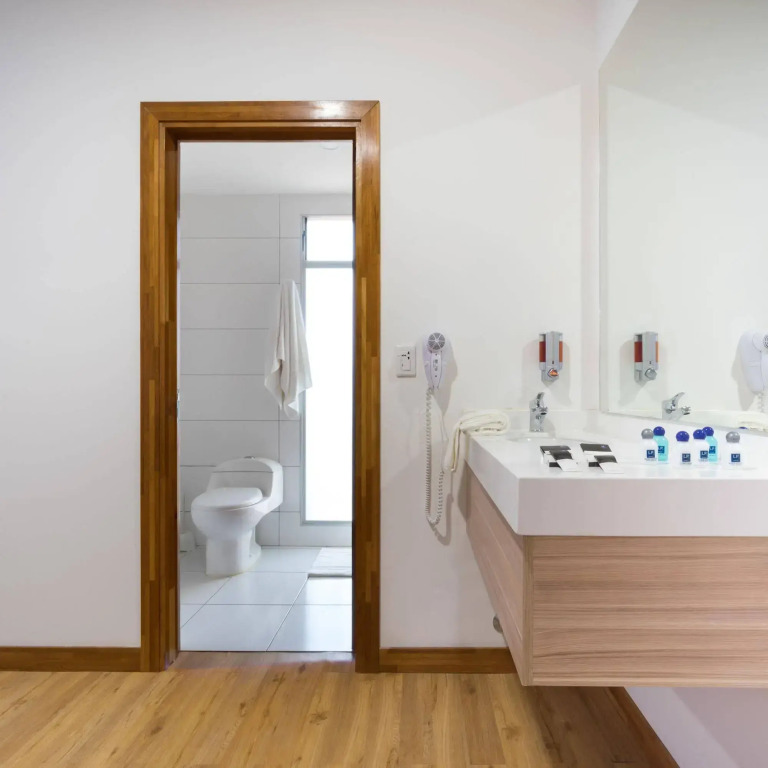 Hotel LP Equipetrol