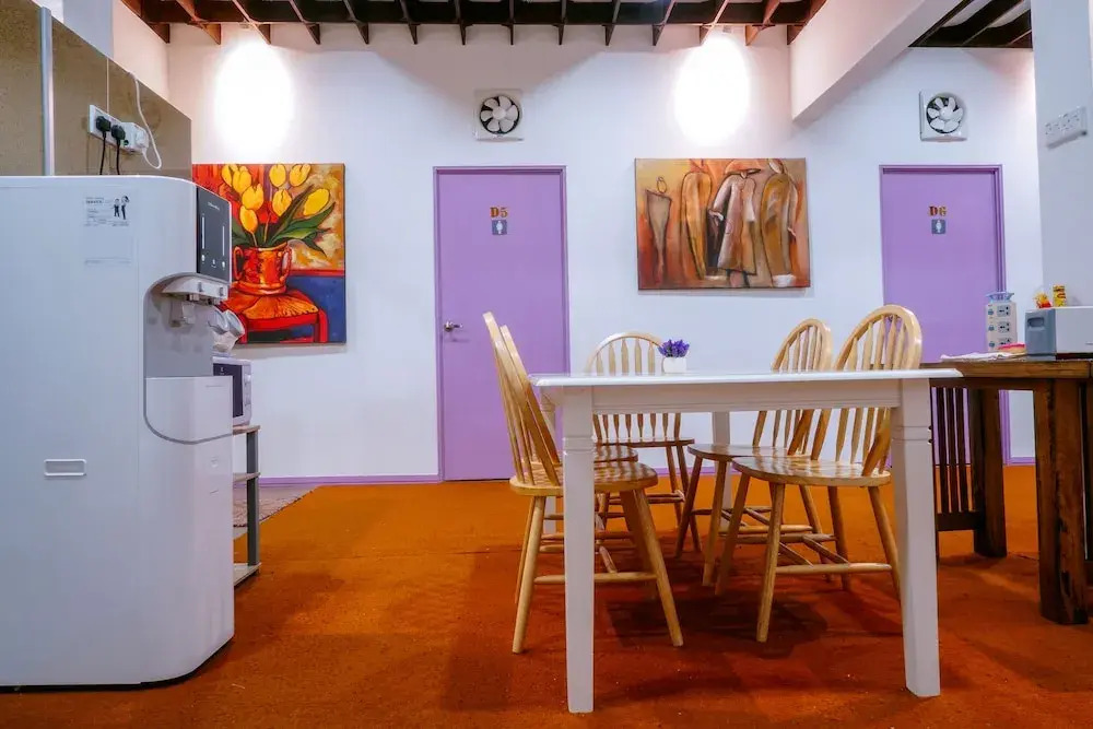 River Jazz Guest House - Hostel