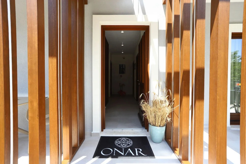 ONAR OURANOUPOLIS