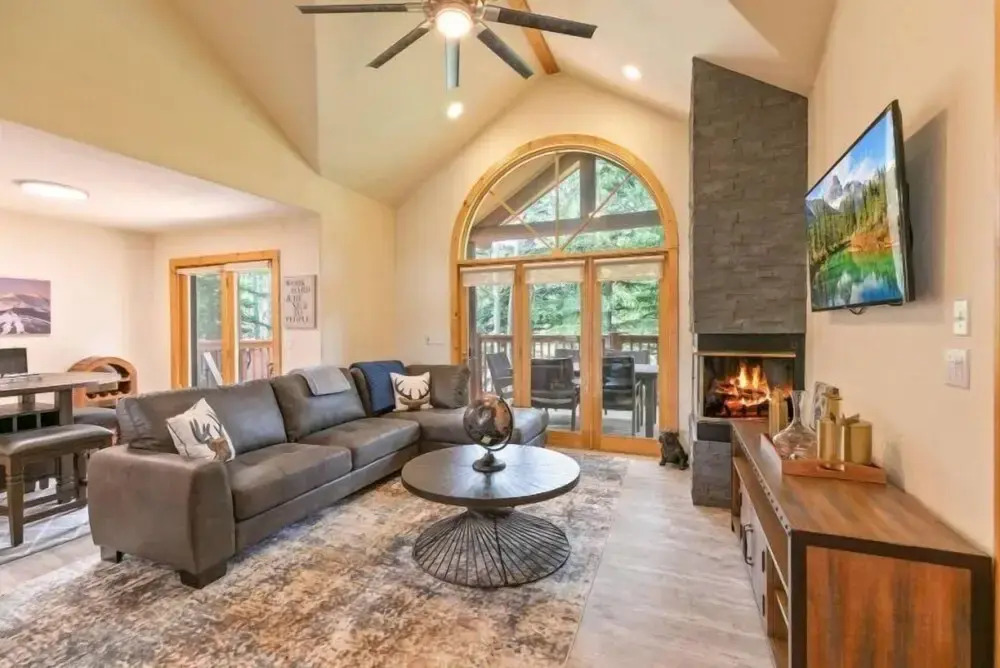 5 Bedroom Luxury Townhome Near Snowflake Lift in Breckenridge - Walk to Lift!