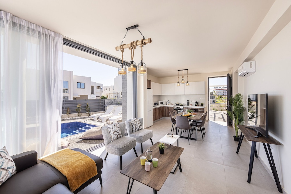 Protaras Hestia Seaside Villa B6