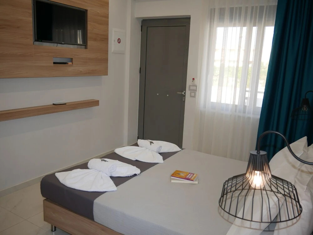 Erotokritos Studios near the beach