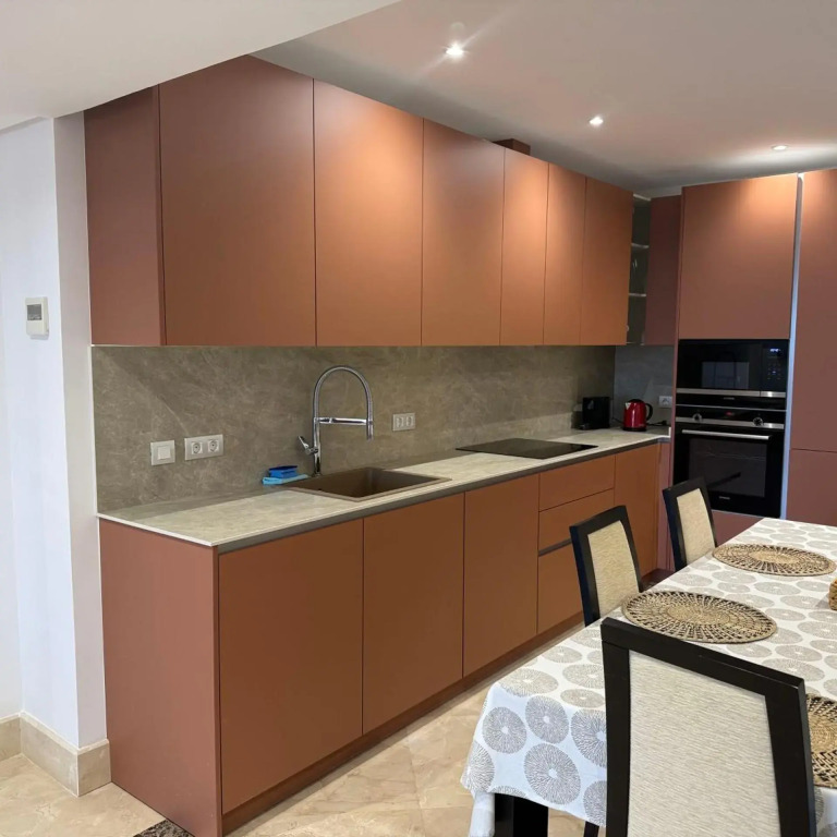 Luxurious Two Bedroom Apartment in Mar Azul, Estepona