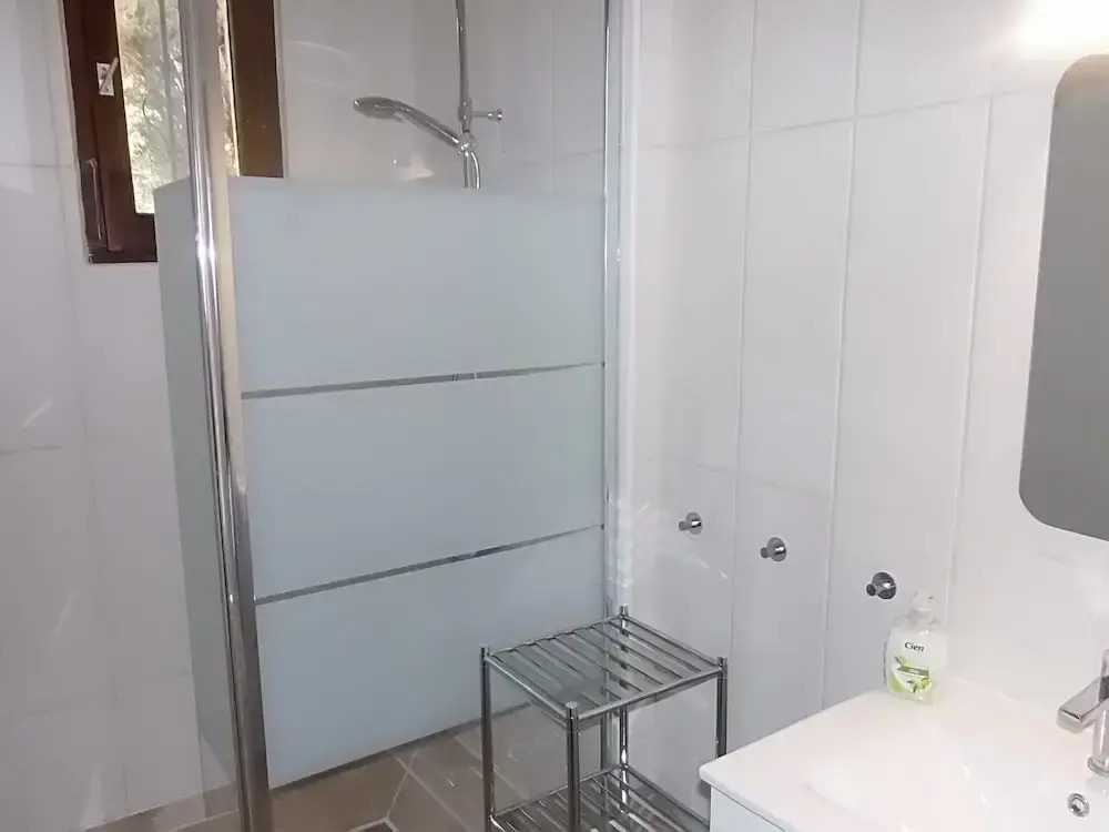 Apartment Les Romarines-5 by Interhome