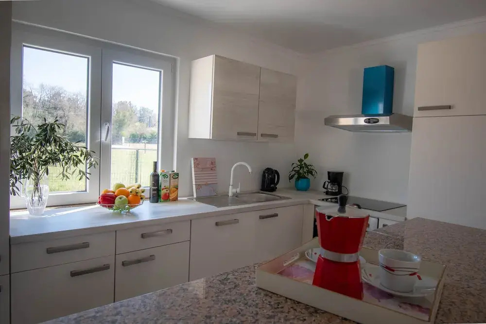 Villa for 6 persons with private pool, parking and garden in Rovinj