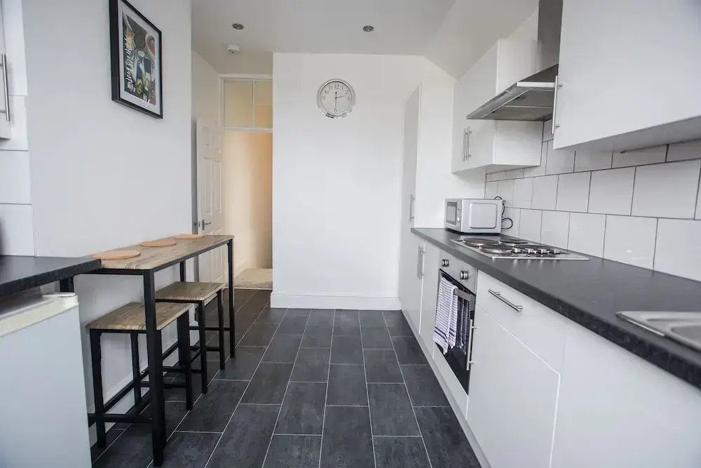Short Stay Bristol - Ralph Apartment