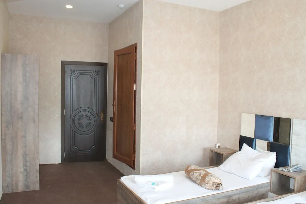 East House Hotel