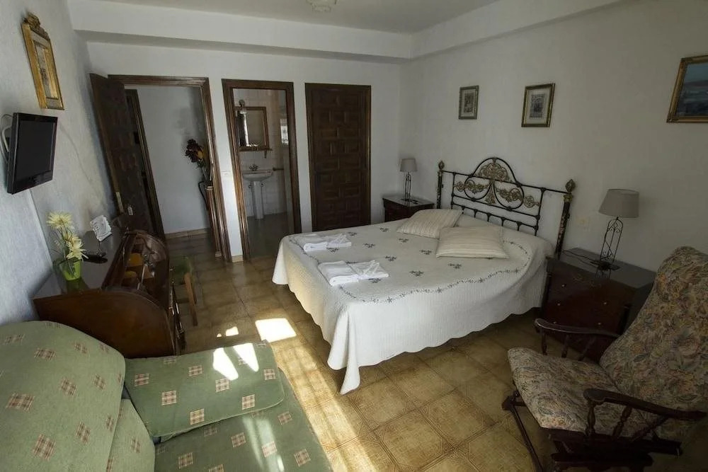 Hostal Meson Casa De Guzman