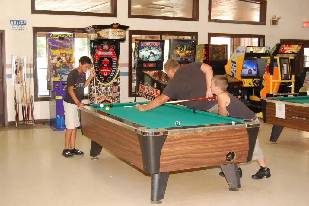 Forest Lake Camping Resort Cabin 18