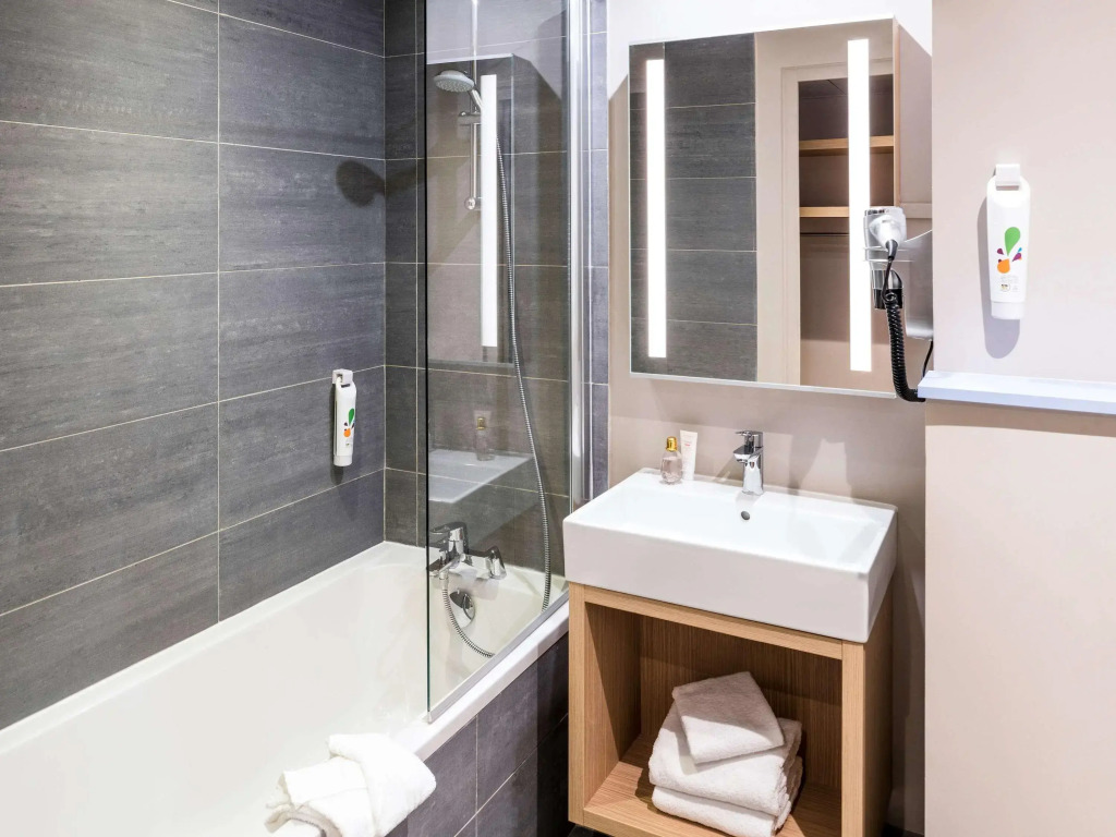 ibis Styles Clamart Gare Grand Paris