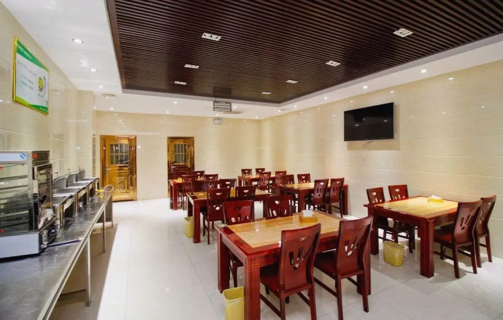 GreenTree Inn LiuAn HuoQiu County JianXing Road Express Hotel