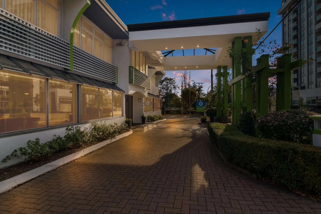 SureStay by Best Western North Vancouver Capilano