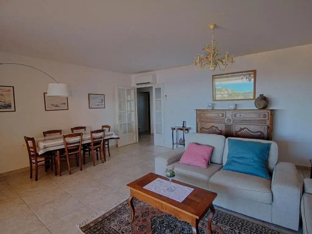 Appartement Ajaccio, 3 pièces, 4 personnes - FR-1-61-519