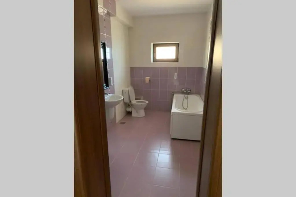 Cozy apartment 2 rooms Prelungirea Ghencea