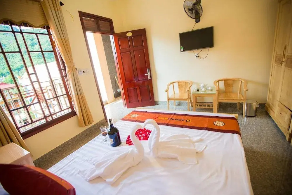 Đồng Đen Hotel MC - by BAY LUXURY