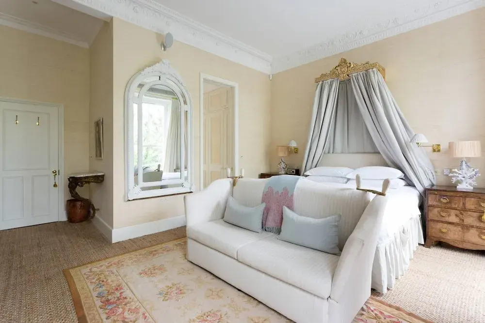 Brunswick Gardens II by Onefinestay