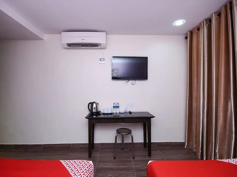 98inn by OYO Rooms